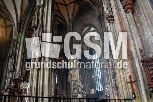 Stephansdom_04.JPG